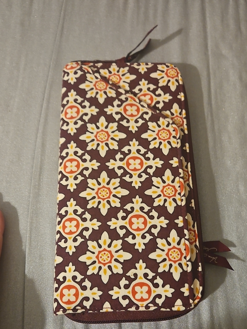Vera Bradley Retired Red Medallion Travel Organizer